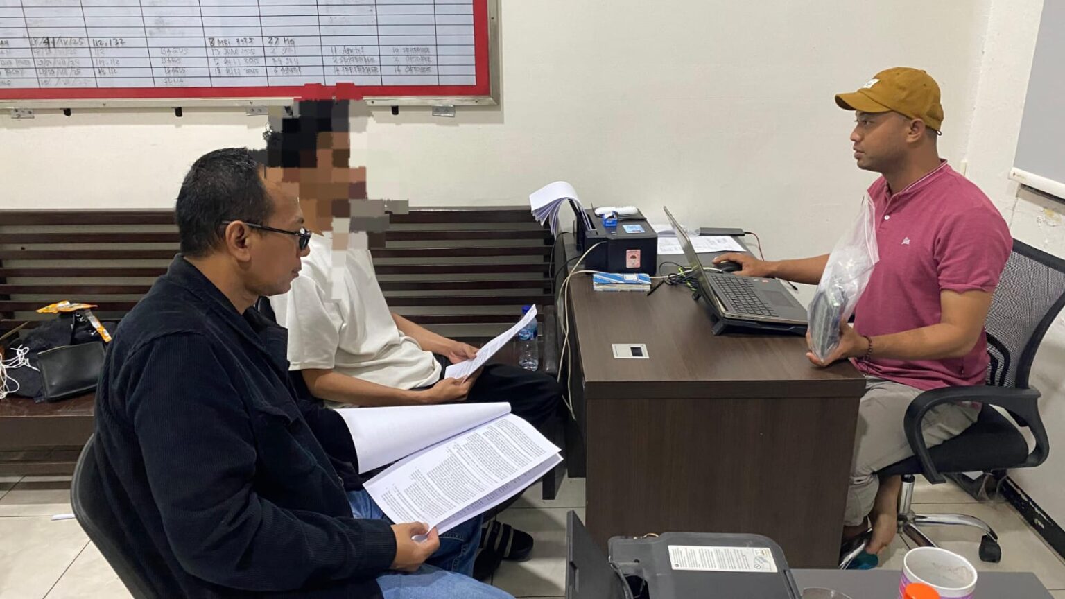 “Polresta Banyumas Gulung Pengedar Psikotropika, Ratusan Butir Obat Terlarang Disita”